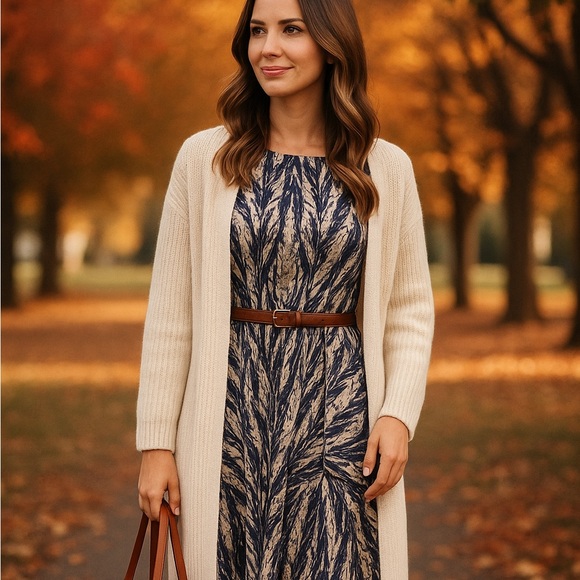 Maude Dresses & Skirts - Anthropologie Maude boatneck dolman short sleeve mini dress. Size Small.